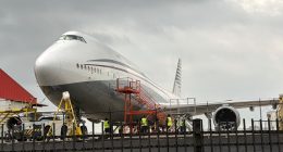 Pentagon officially accepts Qatari jet for Trump's use