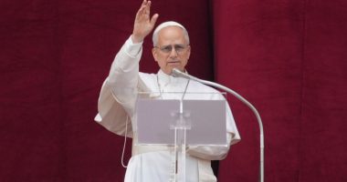 Pope Leo XIV calls for peace in Ukraine and Gaza, and offers a Happy Mother's Day in first Sunday noon blessing