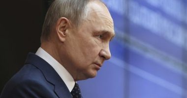 Putin 'moving closer to Ukraine peace deal', but can he be trusted