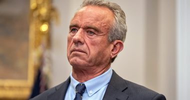 RFK Jr. cuts COVID-19 vaccine recommendation for healthy kids, pregnant women
