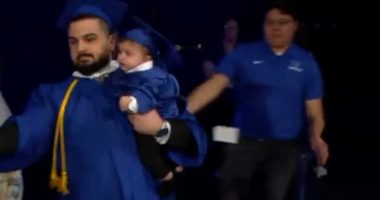 Reason University at Buffalo graduate is chased off stage by police