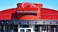 Red Robin plans to close 15 restaurants in 2025