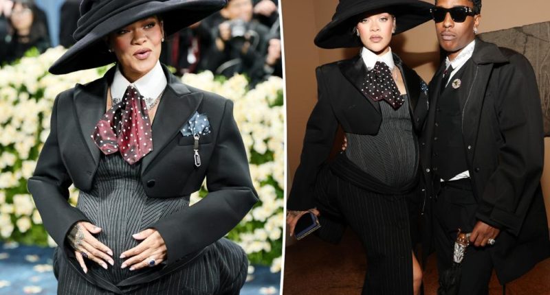Rihanna fans think singer let slip she's pregnant with twins