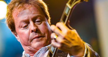 Rock guitarist dead at 77