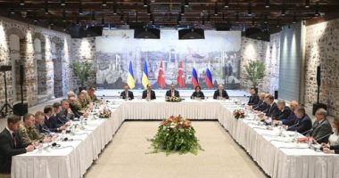 Russia-Ukraine peace talks end after less than 2 hours, officials say