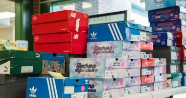 SRNS partners with nonprofit to donate shoes for Greendale Elementary students