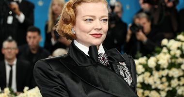 Sarah Snook looks regal in dramatic cape as she attends the Met Gala