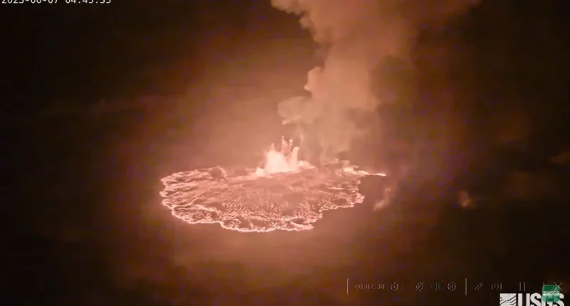 Scientists 'strike gold' in shocking discovery from Hawaiian volcanic rocks