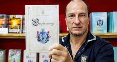Self-proclaimed 'king of Germany' arrested in plot to overthrow government