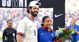 Sports news: Chicago Stars FC forward Mallory Swanson, Chicago Cubs shortstop Dansby Swanson expecting 1st child