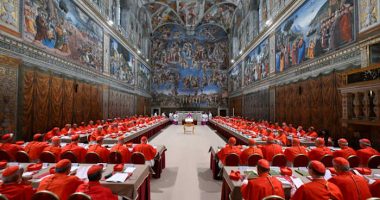 The Latest: Cardinals vote in the Vatican for a second day to elect a new pope