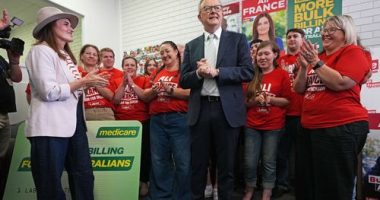 Australian Prime Minister Anthony Albanese alongside Labor's Candidate for Dickson, Ali France (L) visit a campaign office in the suburb of Strathpine on May 02, 2025 in Brisbane, Australia.