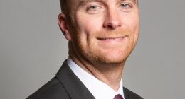 https://en.wikipedia.org/wiki/Matt_Vickers
