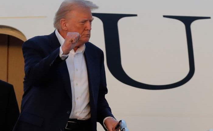 Trump administration says it'll pay immigrants in the US illegally $1,000 to leave the country