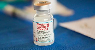 Trump officials set new rules for COVID vaccines in healthy adults and children