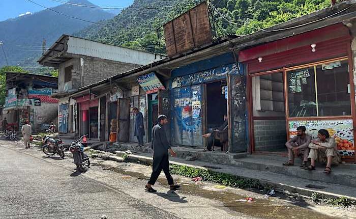 Unease lingers in Kashmir despite ceasefire between India and Pakistan