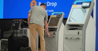 United is narrowing its check-in window for US flights. Here's how it compares to other airlines