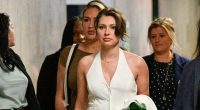 Weinstein rape accuser shocks courtroom with gesture