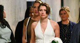 Weinstein rape accuser shocks courtroom with gesture