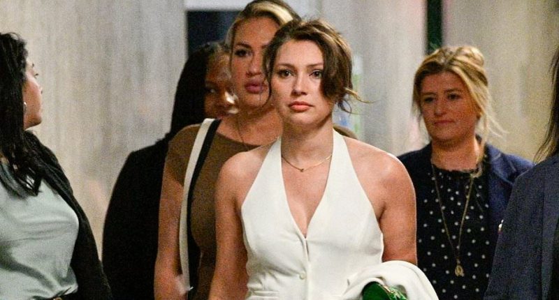 Weinstein rape accuser shocks courtroom with gesture