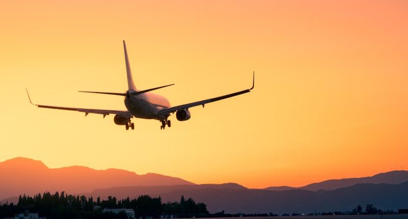 Which US airlines fared worst in J.D. Power's customer satisfaction survey?