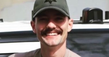 White cop convicted of assaulting black woman given lenient plea deal