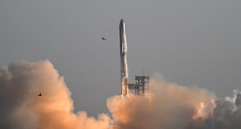 Why do SpaceX rockets keep exploding?