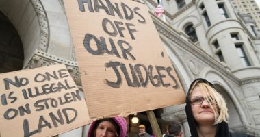 Wisconsin judge argues prosecutors can't charge her with helping a man evade immigration agents