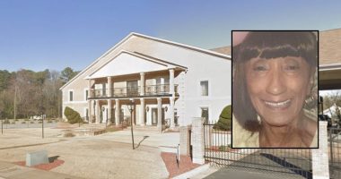 Woman said funeral home 'dressed the wrong body': Lawsuit