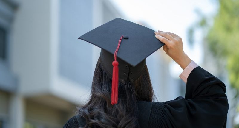ACLU sues Nevada school district over graduation regalia policy