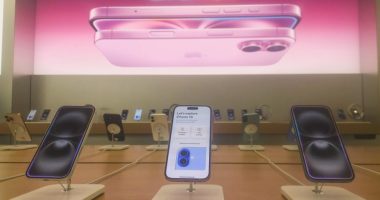 Apple's iPhone exports from China to the US drop