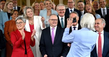 Aussies call for major change to politician's pay structure after Anthony Albanese's huge salary was exposed