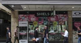 Australia inflation unchanged at 2.4%, inflation at 4-year low
