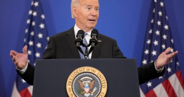 Biden aides feared he would need wheelchair: Reports