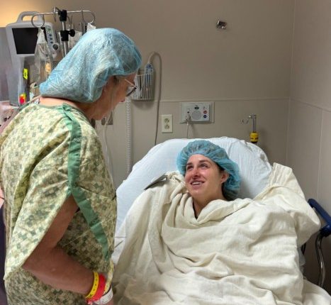 Daughter gifts her mother a second chance at life