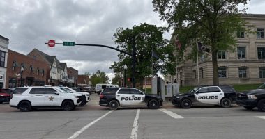 Deputy shoots, kills armed man outside Indiana courthouse