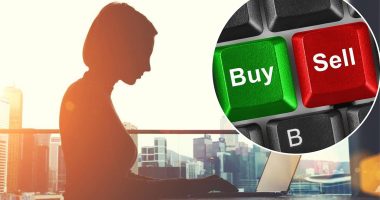 Director dealings: The shares bosses are buying - and how to spot when they matter most