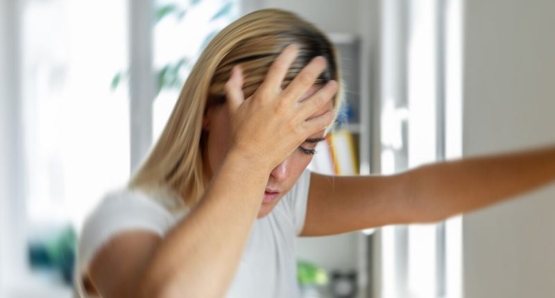 Doctor warns this sign when you have a headache is actually an aneurysm