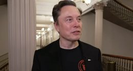 Elon Musk leaves Fox News host stunned as he reveals terrifying prediction all Americans should fear