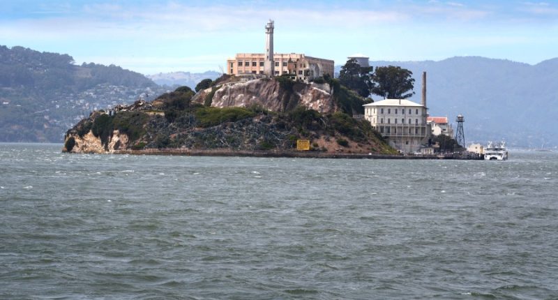 Ex-Secret Service agent: 'Is bang worth the buck' for Alcatraz?