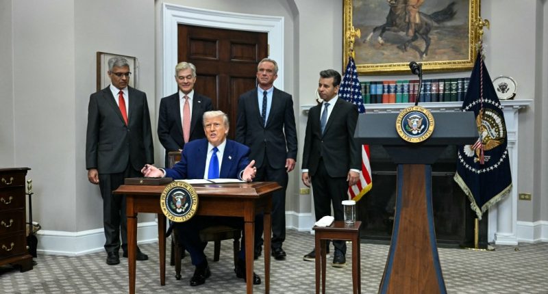 FDA commissioner praises Trump's drug cost executive order