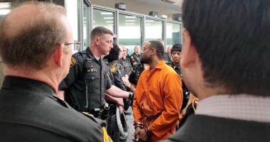 Father accused of killing sheriff's deputy, day after son shot by police