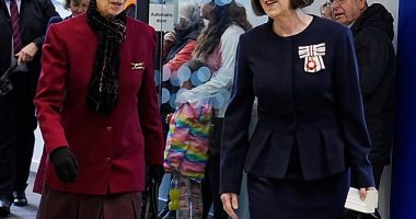 Anne, 74, headed to the Royal Liverpool University Hospital on Tuesday where she met nurses, consultants and paramedics, as well as representatives from Merseyside Fire and Rescue Service and the football club, after 47 people were injured on Water Street on Monday