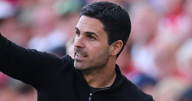Jamie Carragher makes Mikel Arteta SACK prediction - as he claims the Arsenal boss is 'sounding like a fan' after tense post-match interview