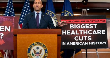 Jeffries says Ocasio-Cortez would be ‘very compelling’ candidate for top Oversight spot