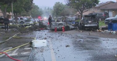 Small plane crashes into San Diego neighborhood