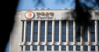 South Korea central bank cuts interest rates