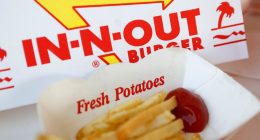 In-N-Out Fries, Ketchup