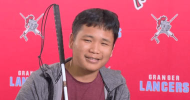 Teen survivor of murder-suicide graduates high school