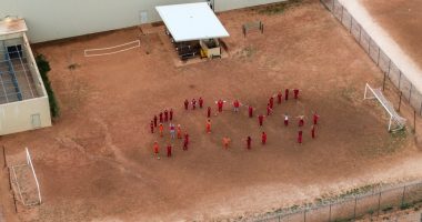 Texas detainees fearing deportation to El Salvador signal SOS